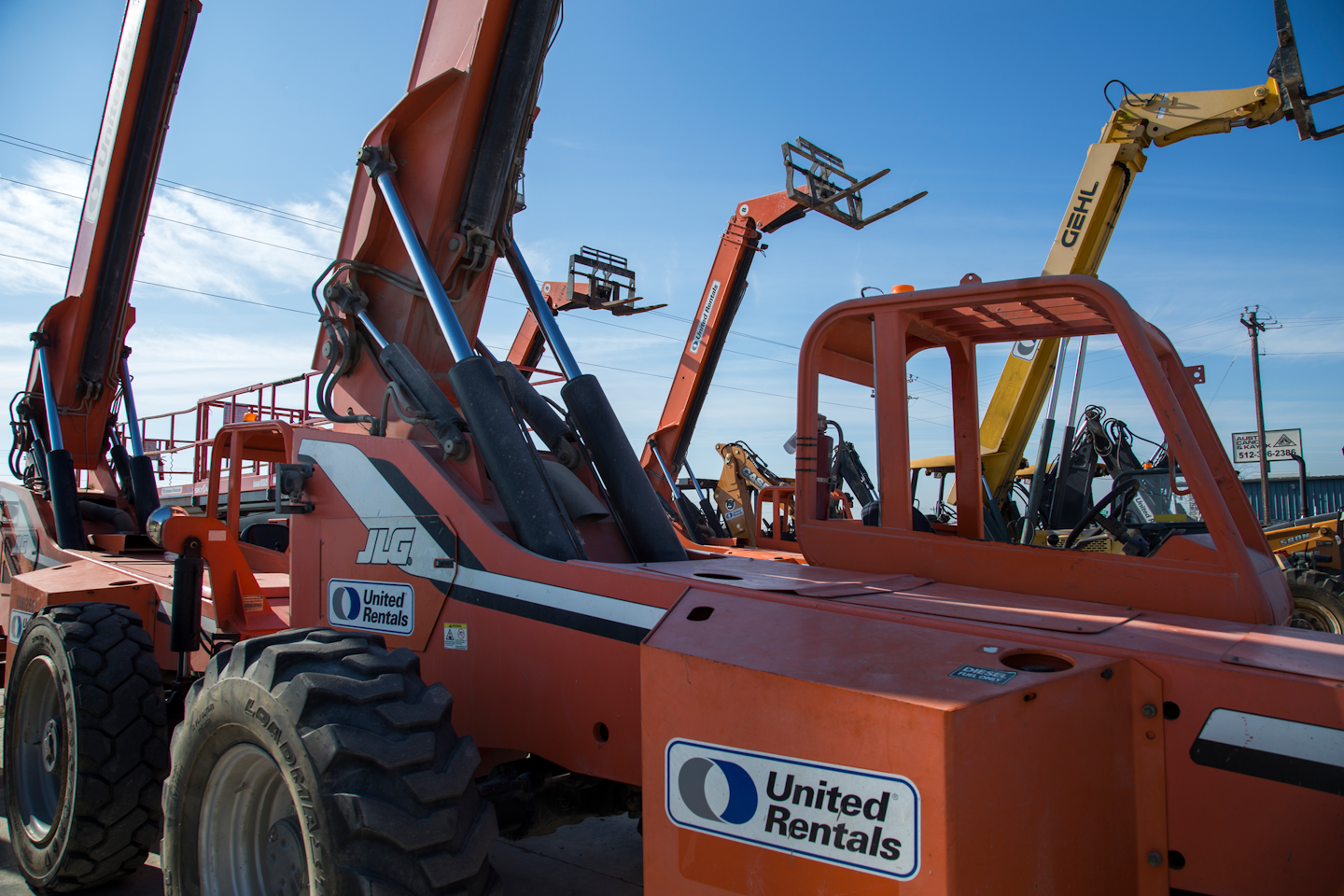United Rentals Announces Blue Thursday Sale Shares Key Considerations For Buying Used Equipment For Construction Pros