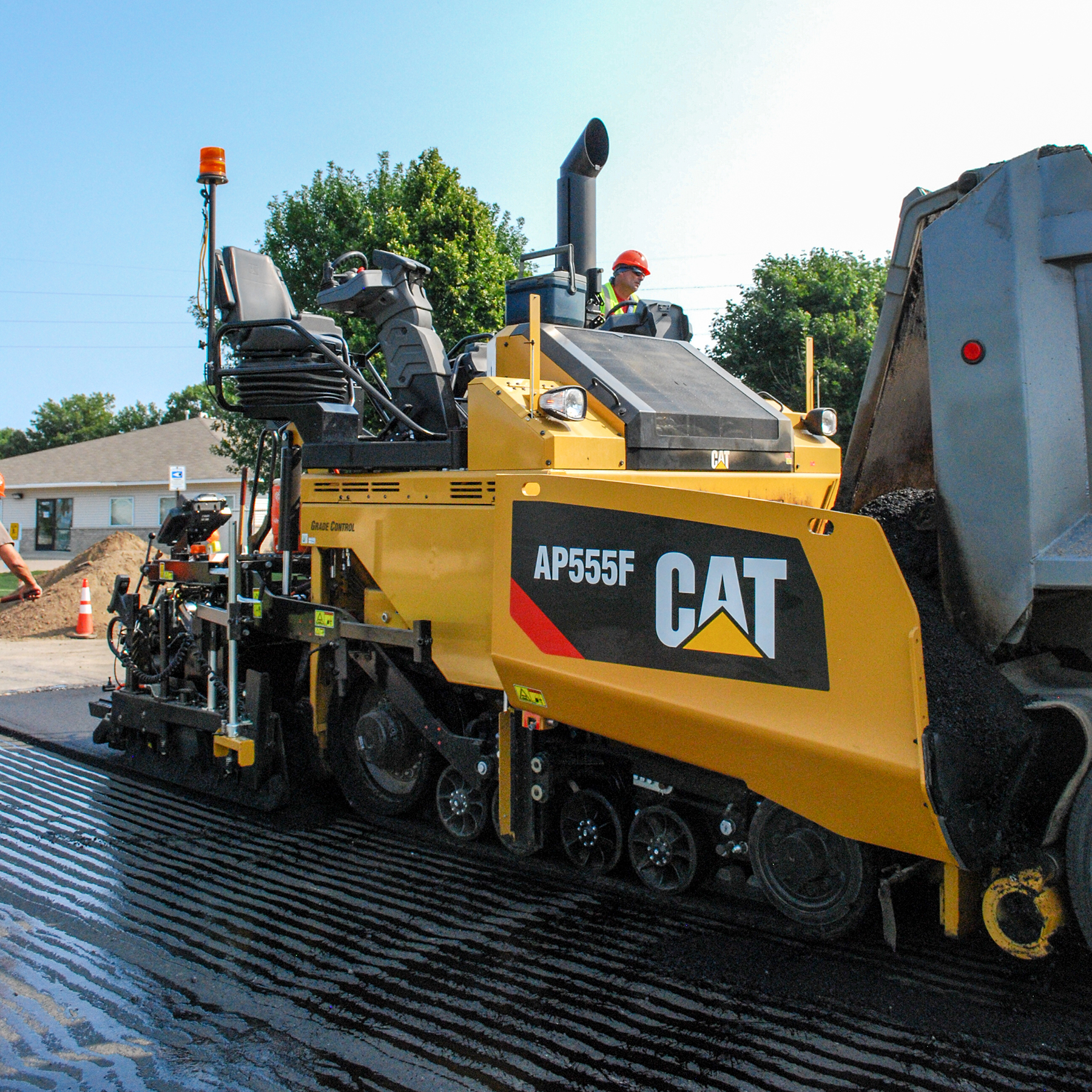Equipment Operators Move to the Forefront in Asphalt and Concrete Paver