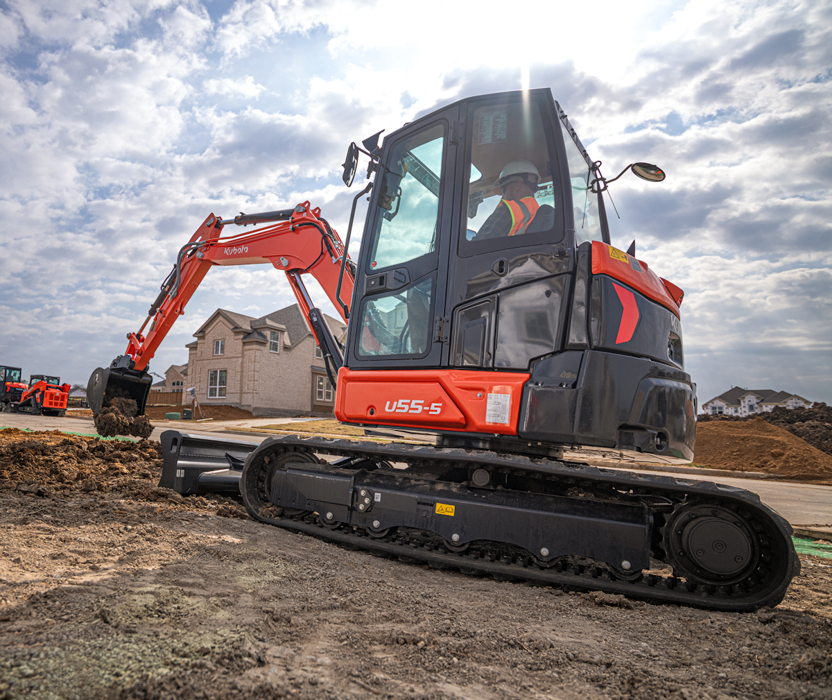 Kubota U555 Reduced Tailswing Compact Excavator From Kubota Tractor