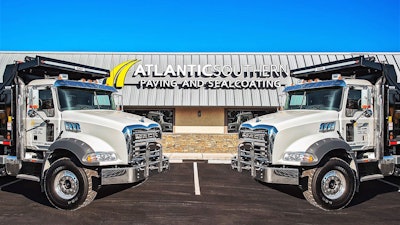 Atlantic Southern Paving Truck Photo