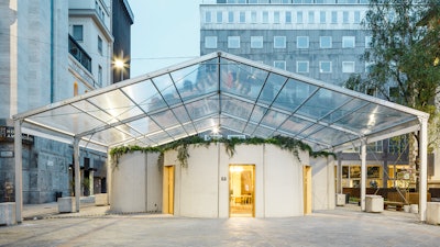 What are buildings of tomorrow going to look like - which new processes will revolutionize building culture, and what contributions can be made by the building materials industry? The Salone di Mobile in Milan 2018, where 3D printing with CyBe MORTAR was presented, provided an outlook.