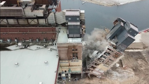Months of work and coordination with the crew, site superintendent, engineer and safety department took place before the first fellings.