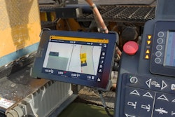 Civil Image Trimble Roadworks Paving Control Platform For Asphalt Pavers 3 D 2 High Resolution