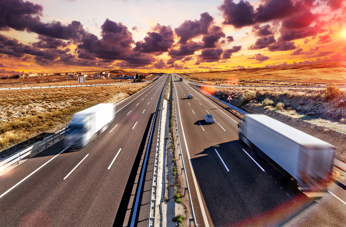 How Much Does a Truck Driver Make? - Vimarsana News