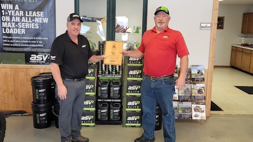 ASV Holdings Inc. announces Duffy’s Sales & Rental as the 2020 Dealer of the Year and CLM Equipment as the 2020 Rookie of the Year.