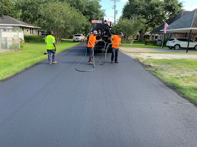 With the High-Volume Road Maintenance Vehicle’s Generation IV pump, Material Resources has the flexibility to apply a variety of sealcoat products, including Onyx, without worrying about clogs.