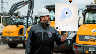 The average worker on a jobsite spends 10% of every working day searching for tools and attachments. That’s an issue when you are on a time critical job and a certain function or process requires you to be there with the right tool.