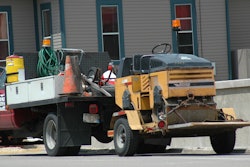 Compactorontrailer 2