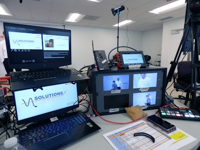 Hitachi Loaders P1090137