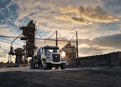 Safety and productivity features recently introduced on the VHD include Volvo Dynamic Steering (VDS) and the next generation of Volvo Active Driver Assist (VADA).