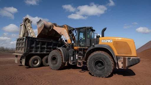 Case 1121 G Aggregates