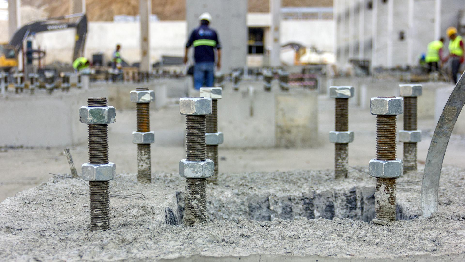 How To Install Concrete Wedge Anchors For Construction Pros