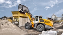 Liebherr L556 Wheel Loader Xpower High Dump Bucket 300dpi
