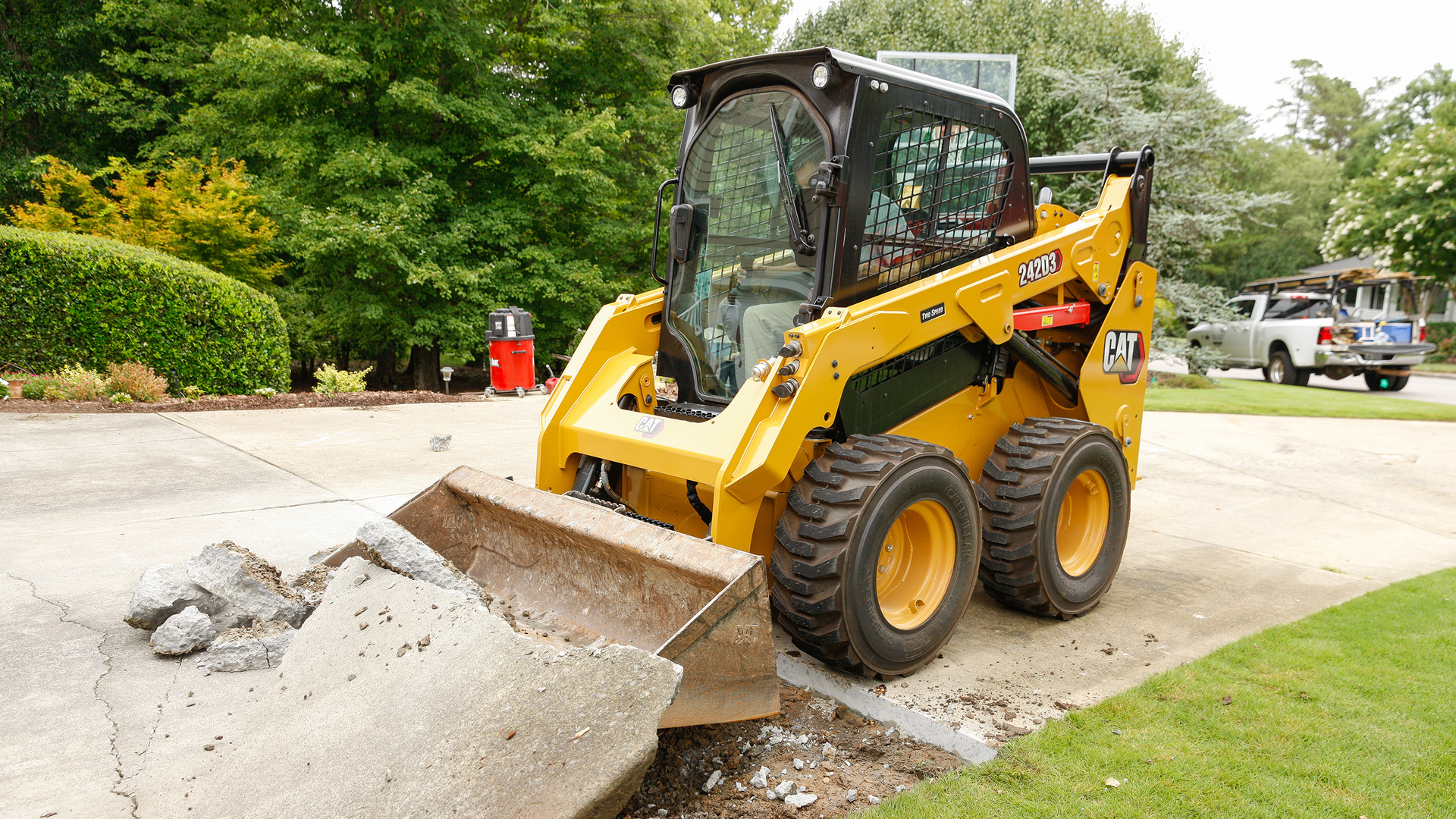 Caterpillar D3 Series Skid Steers and Compact Track Loaders From