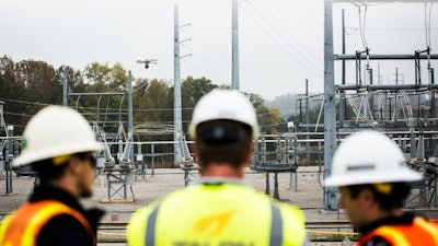 Talon Teach can be used to provide job aids, standards requirements, specifications and more at workers’ fingertips.