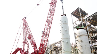 Manitowoc 31000 Lattice Boom Crawler Crane