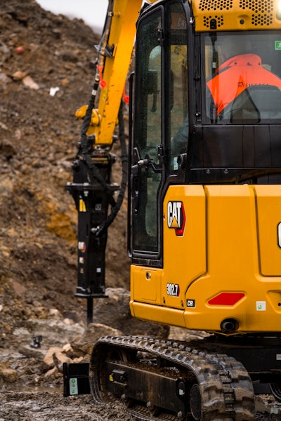 Cat 302 7 Cr Mhex Cm20210517 413b2 6fb5e