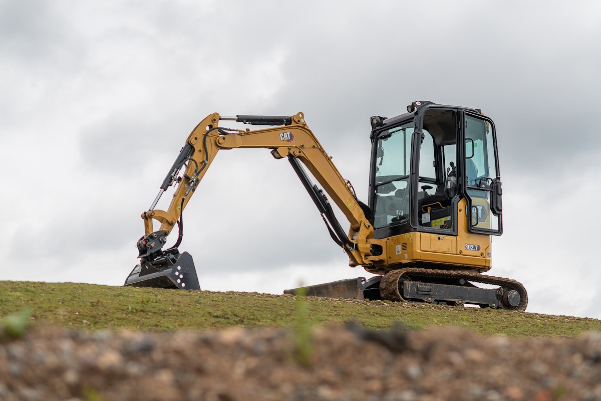 Caterpillar Takes 2 7 To 3 5 Tonne Mini Excavators To The Next Gen Level For Construction Pros Caterpillar Takes 2 7 To 3 5 Tonne Mini Excavators To The Next Gen Level For Construction Pros