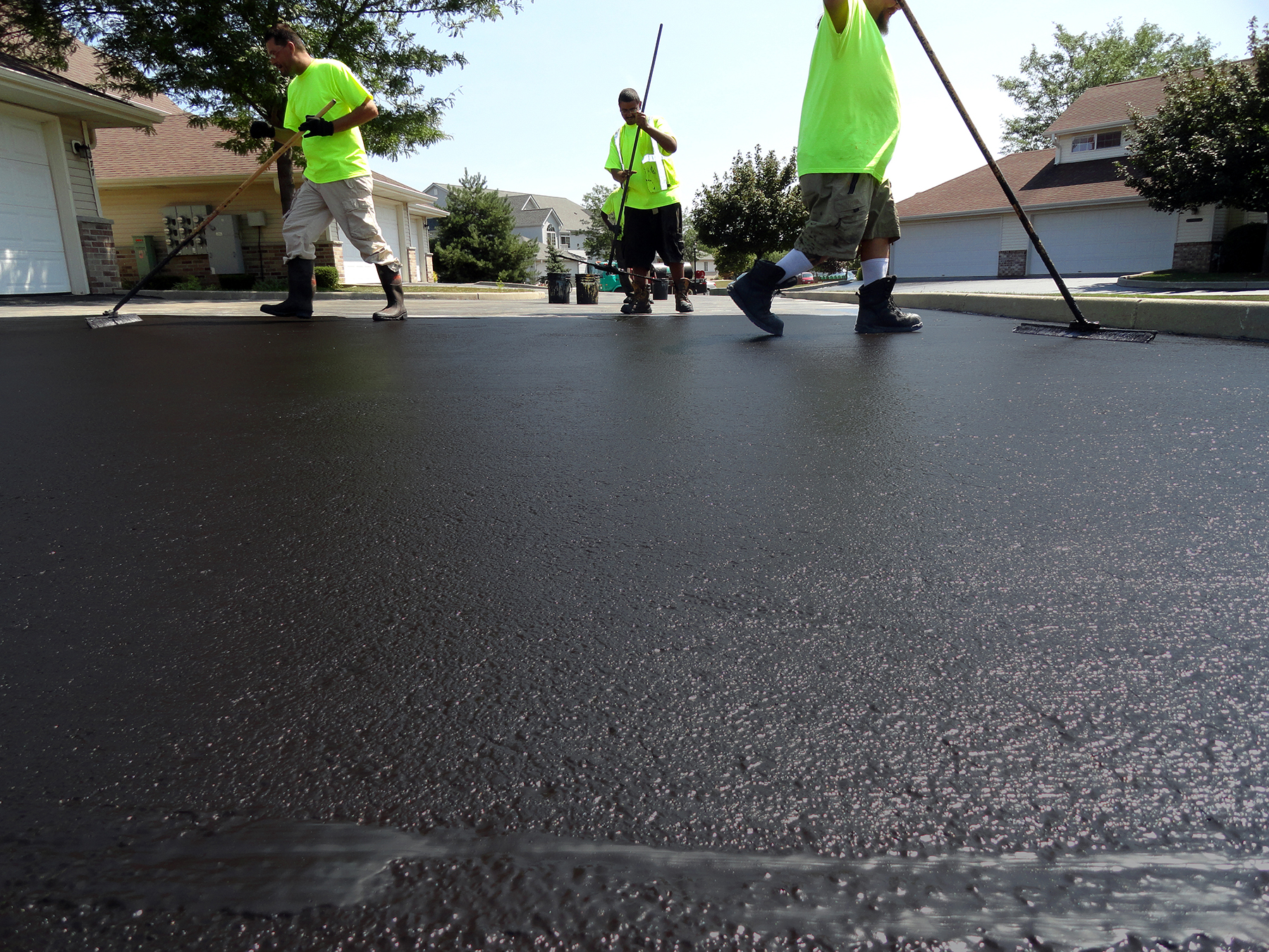 coal tar blacktop sealer