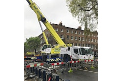 John Sutch Cranes Raises Awareness And Funds For The Christie Cancer Charity With Specially Wrapped Grove Gmk5200 1 01