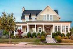 Fiber Cement Siding - Benefits & Installation Tips