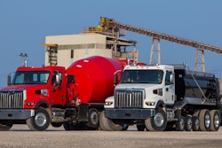 With a standard 111.6-in. BBC or optional 110.8-in. BBC, which is 10-in shorter than the 49X, the Western Star 47X is well suited to applications that require a shorter overall vehicle length to meet federal or local bridge law requirements, such as mixers or super dumps.