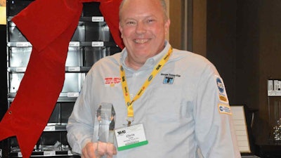Christopher Tate of Mohawk Truck Inc., has been crowned as the TMCSuperTech 2021 Grand Champion during TMC’s 2021 Fall Meeting and Transportation Technology Exhibition in Cleveland.