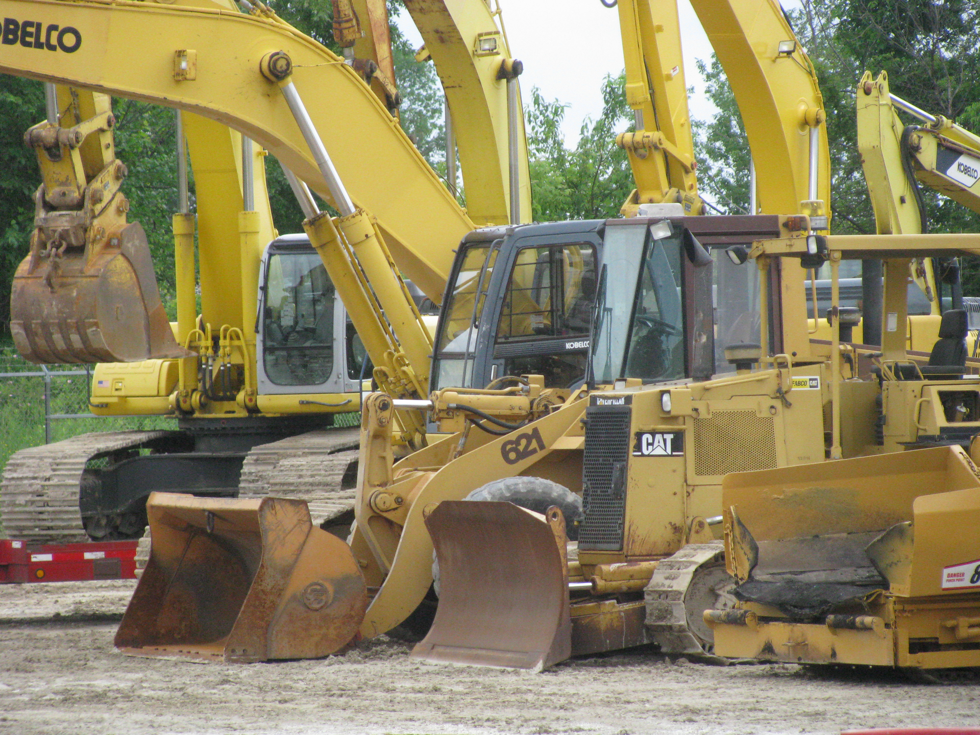 Construction Equipment Dealers Must Evolve Services to Compete with