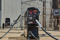 Lincoln Activ8x Pipe portable wire feeder