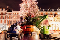 Christmas Lights In Covent Garden (image Courtesy Of Star Platforms)