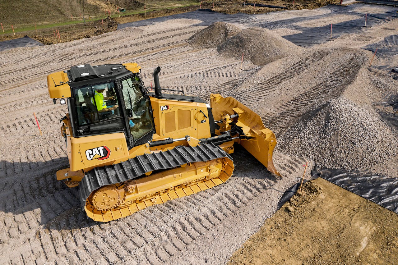Video Caterpillar Unveils Redesigned D4 Dozer For Construction Pros