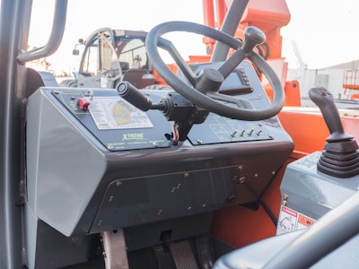 Study Up on Telehandler Load Charts to Ensure Safe, Successful Lifts ...