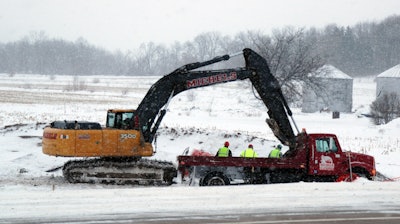 Cu Winter Acbm Staff