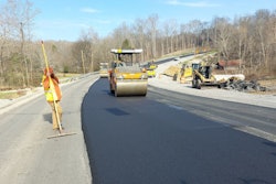 On construction sites, massive machines move around in close proximity to vulnerable workers on the ground. It takes communication and concentration from both to keep everyone safe. Luckily, technology is also available to help.