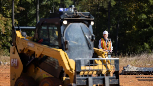 Caterpillar Expands Cat Command for Loading to Skid Steer and Compact ...