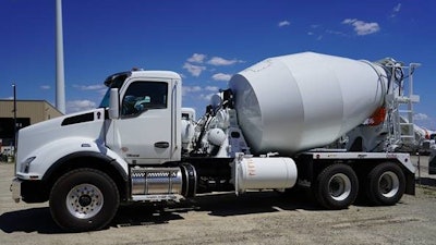 Con-Tech Mfg. Donates Extreme Duty Concrete Mixer for CIM Auction at WOC 2022