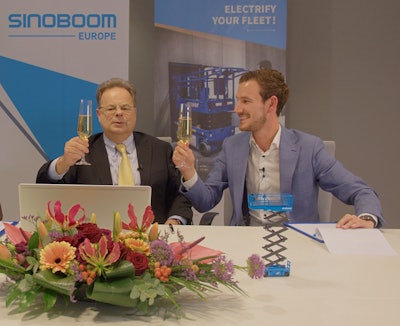 Tim Whiteman (l) And Robin Vos, Sales Director Strategic Accounts (r)