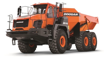 The front suspension of the new DA30-5 and DA45-5 has been updated to a hydro-gas, self-leveling system to provide superior performance and greater shock absorption.