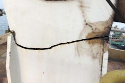 This forestay crack was discovered just in time.