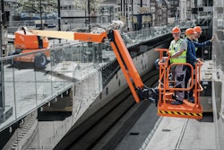 Jlg Hc3 460 Sj Boom Lift