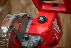 Milwaukee Tool One Key Bluetooth Tracking Tag (1)
