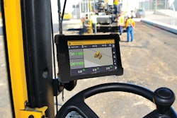Trimble Roadworks Paving Control Platform For Asphalt Compactors 1