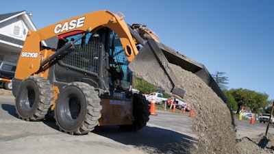 Fluid sampling is an often-overlooked practice that can tell you a lot about the health and performance of your machine. It is especially important if a machine has had previous owners or has been used across numerous jobsites.