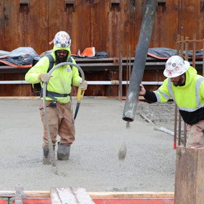 Josh Jochem, labor foreman for J.H. Findorff & Son, operates Wacker Neuson’s ACBe battery-powered backpack vibrator to consolidate a 380 cubic yard mat foundation on Milwaukee, Wisconsin’s Couture job site. Jochem’s first impressions of this new machine were very positive.