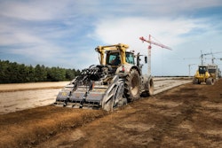 F9da1370484067b69560f8b06a4d6d32