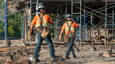 CLAC Training is offering a new construction Bootcamp training program in Ontario to help individuals with limited or no experience in the skilled trades gain the skills they need to start a fulfilling, well-paying construction career.