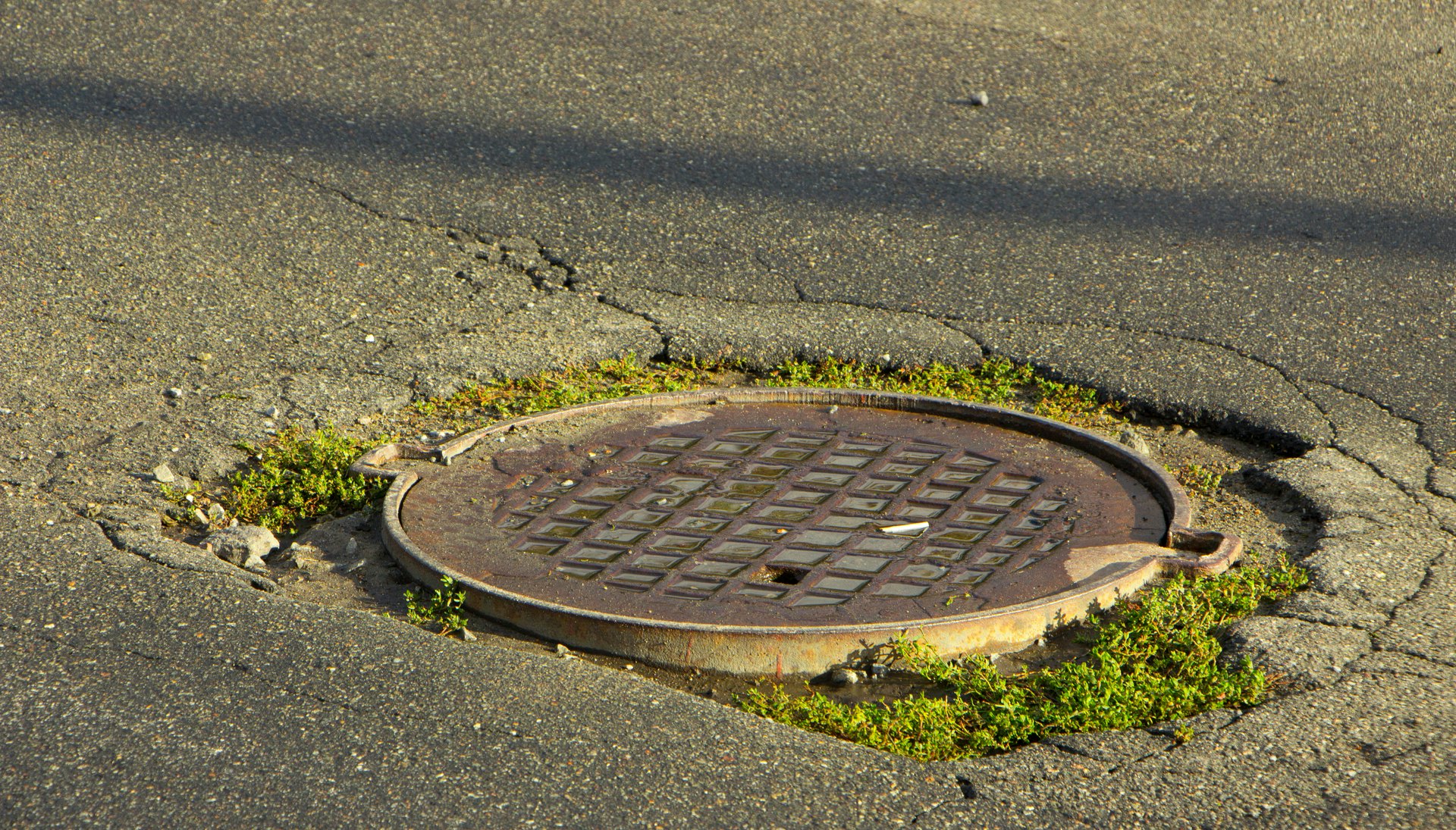 10 The manhole cover: where we fail when it comes to customers.