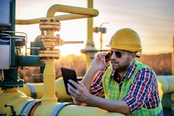 In the past, construction teams were tasked with using multiple apps and software to cover every aspect of their construction business. Sounds easy enough, but the reality of this approach was not so simple.