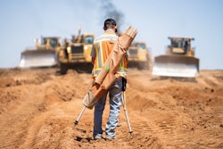 The first rollout of the BuildWitt Training platform offers bite-size training videos on five critical construction jobs: laborer, grade checker, pipelayer, operator and field supervisor or foreman.