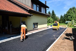 The new software feature enables paving professionals and contractors to automate property measurement for job estimation.